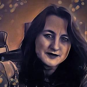 Meet your Posher, Lisa